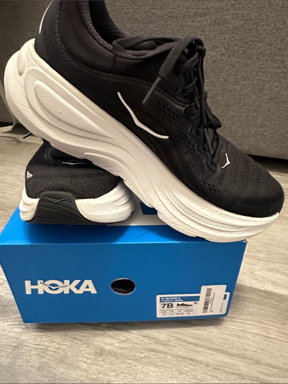 Hoka Bondi 9 Women’s Shoes Black/White